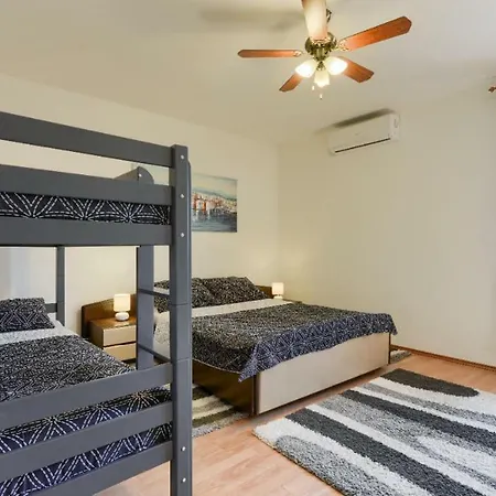 Apartament Pegy